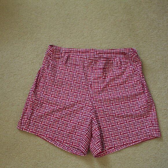 SPANX Sunshine Shorts! Flattering! - Picture 4 of 7